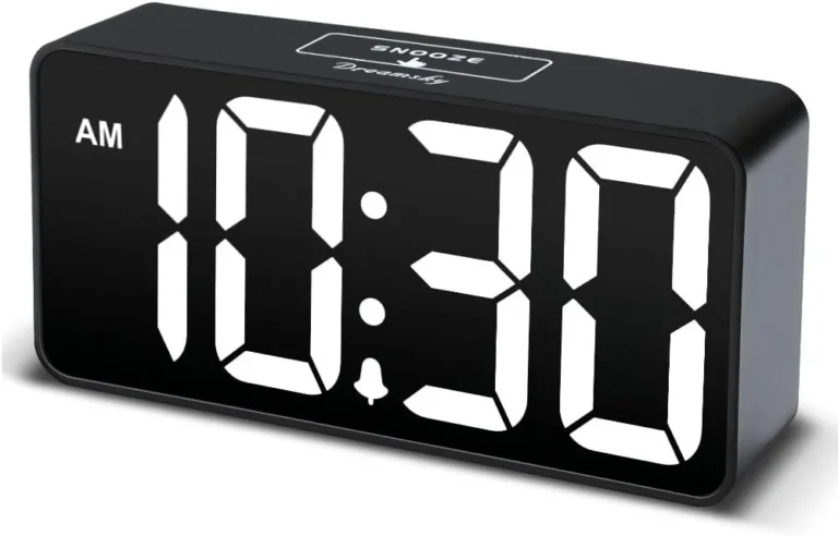 Clocks You Can Actually Work at Three in the Morning