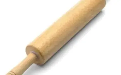 Wood Rolling Pins Ranked by Dough Release, Durability, and Balance