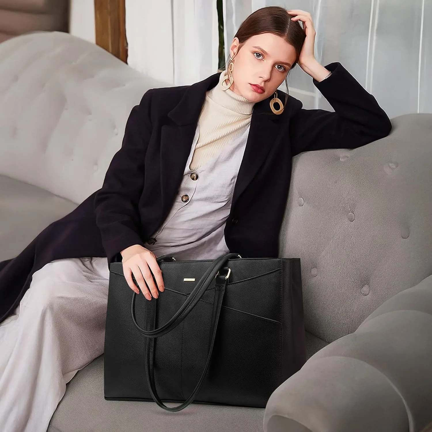 Black Totes Worth Carrying From Monday Meetings to Night Class