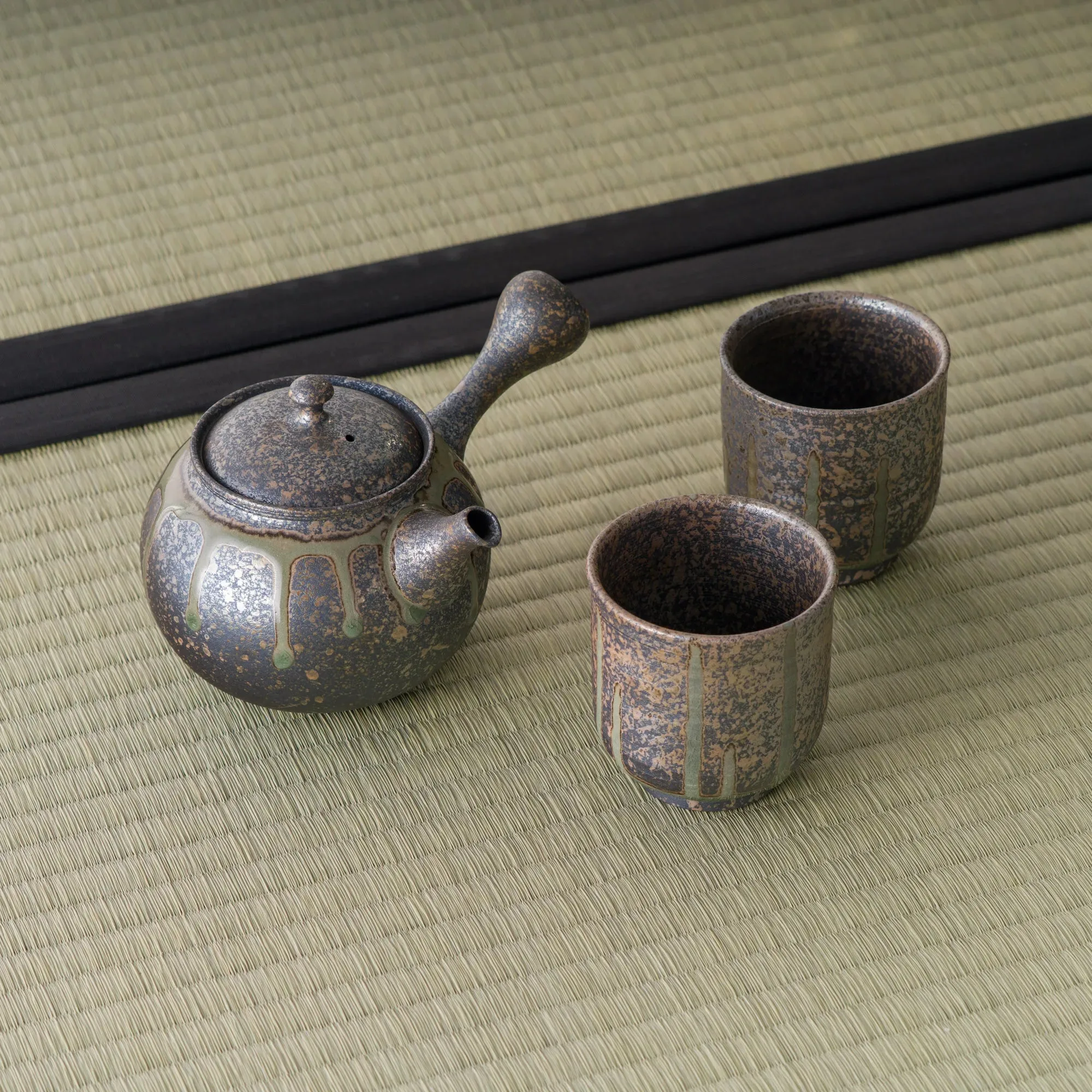 Tezumi - Ash Glazed Tokoname Tea Set